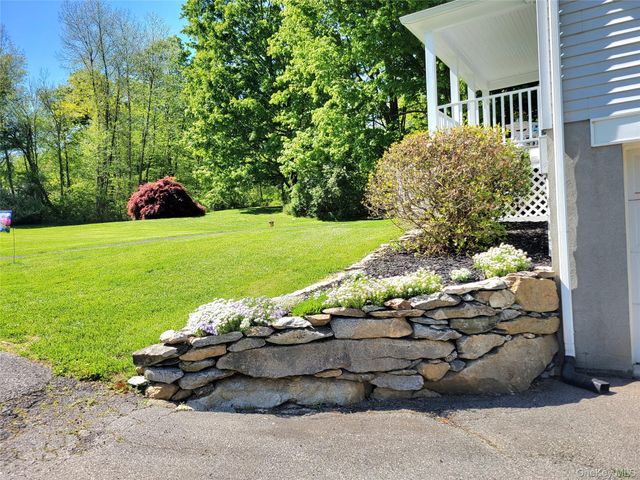 2 Stonewall Drive, Holmes, NY 12531