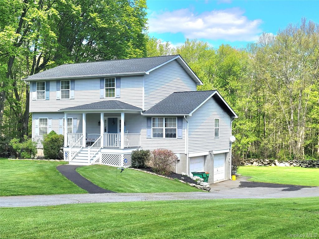 2 Stonewall Drive, Holmes, NY 12531