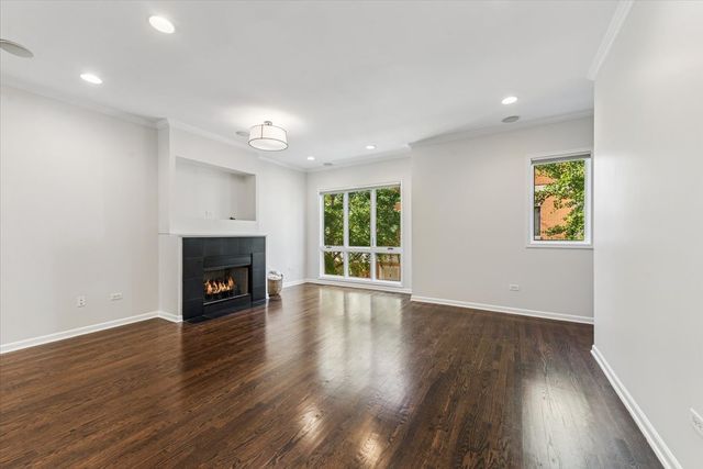 2225 W Madison Street 7, Chicago, IL 60612