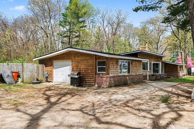 12502 Mcmurty Drive, Sand Lake, MI 49343