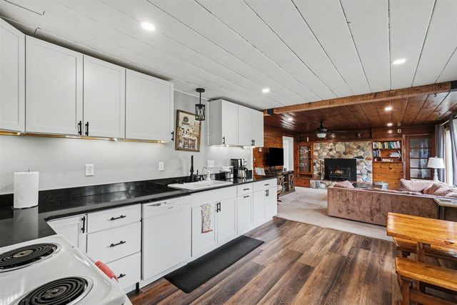 12502 Mcmurty Drive, Sand Lake, MI 49343