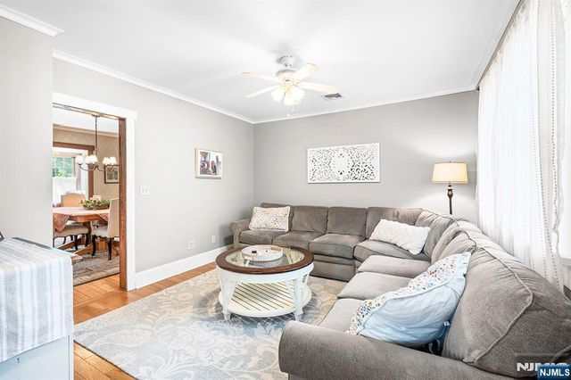 402 Enos Place, Ho-ho-kus, NJ 07423