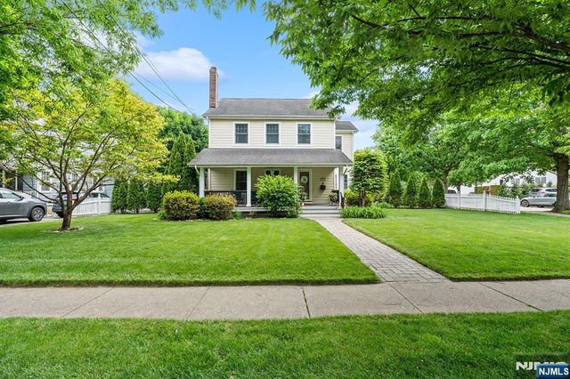 402 Enos Place, Ho-ho-kus, NJ 07423