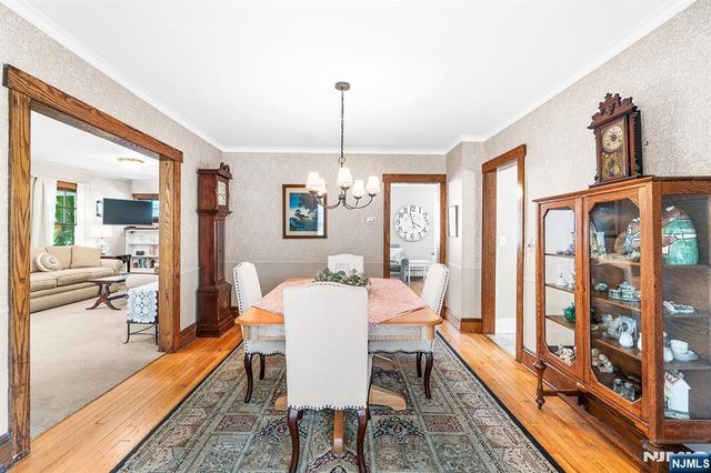 402 Enos Place, Ho-ho-kus, NJ 07423