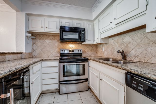 5325 Fleetwood Oaks Avenue 253, Dallas, TX 75235