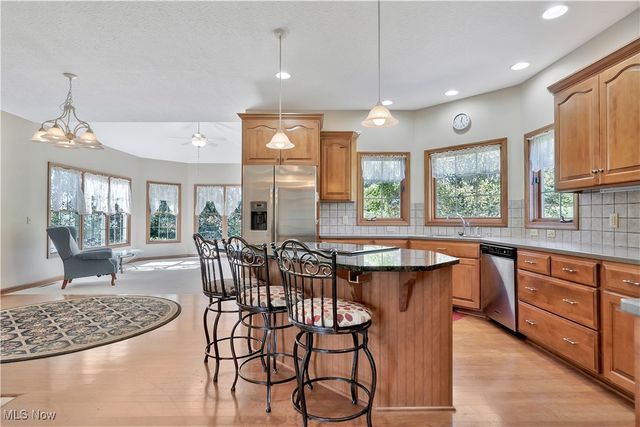 3051 Blue Ash Avenue NW, Canton, OH 44708