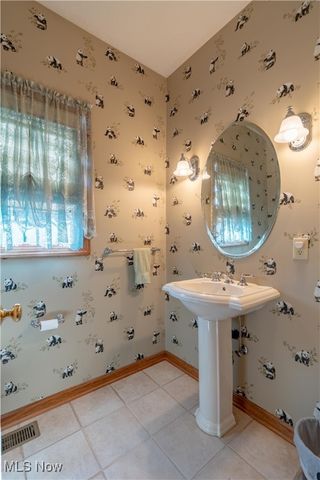 3051 Blue Ash Avenue NW, Canton, OH 44708