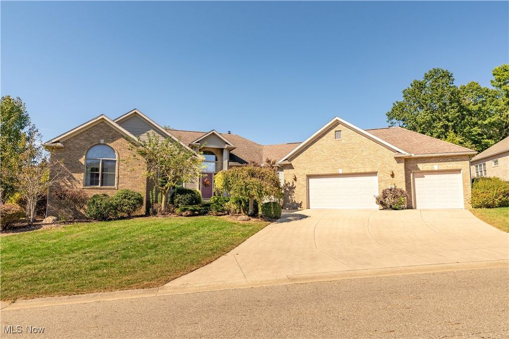 3051 Blue Ash Avenue NW, Canton, OH 44708