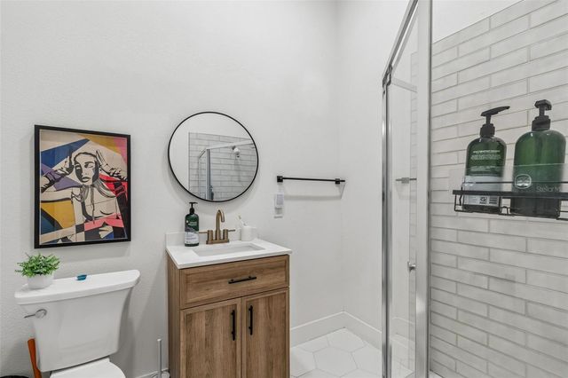 1814 N FREMONT AVENUE, Tampa, FL 33607