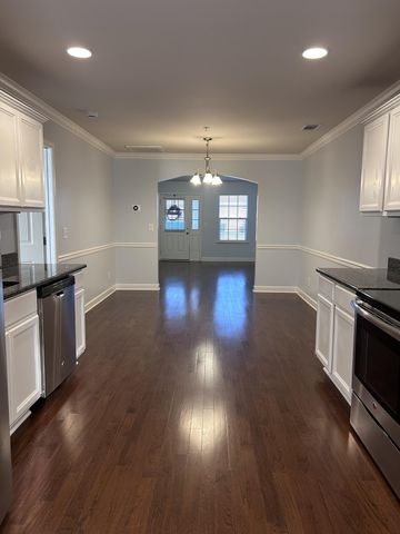 1040 Charlie Daniels Pkwy Apt 166, Mount Juliet, TN 37122