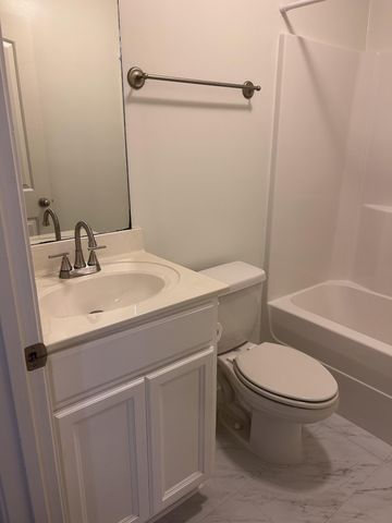 1040 Charlie Daniels Pkwy Apt 166, Mount Juliet, TN 37122