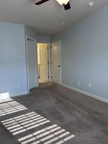 1040 Charlie Daniels Pkwy Apt 166, Mount Juliet, TN 37122