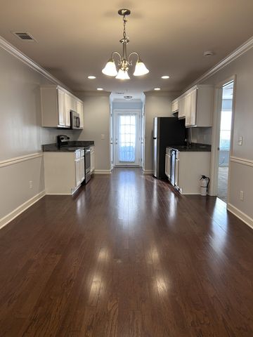 1040 Charlie Daniels Pkwy Apt 166, Mount Juliet, TN 37122