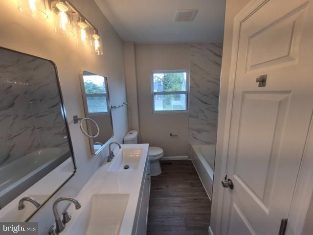 4010 ARAGON AVE, Baltimore, MD 21215