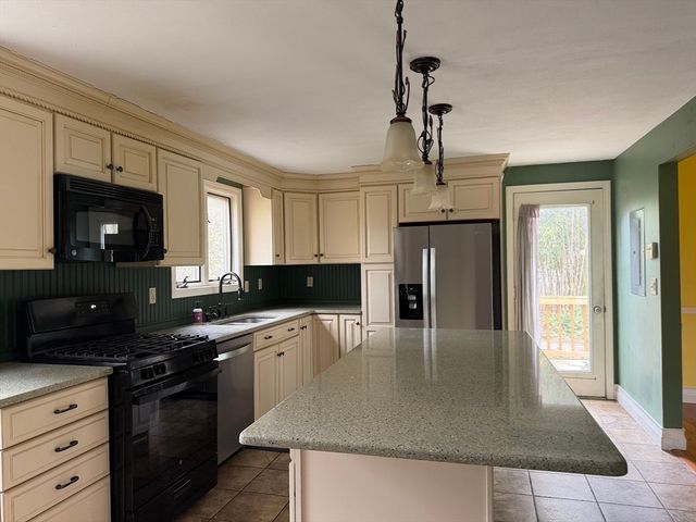 11 Wainwright Avenue 0, Haverhill, MA 01835
