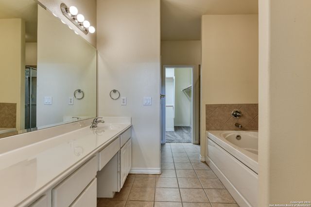 22209 SAUSALITO CT, San Antonio, TX 78258