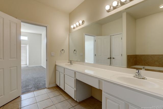 22209 SAUSALITO CT, San Antonio, TX 78258