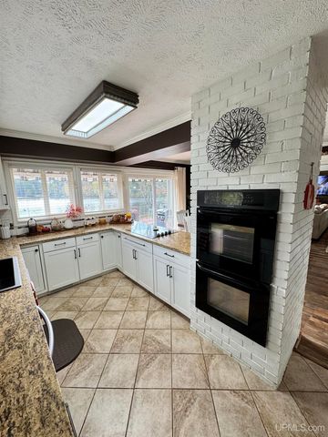 828 N Horseshoe Lake Drive, Gwinn, MI 49841