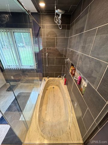 828 N Horseshoe Lake Drive, Gwinn, MI 49841