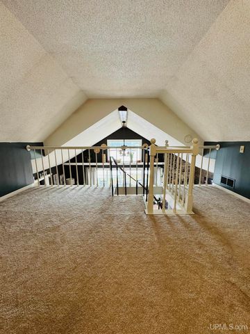 828 N Horseshoe Lake Drive, Gwinn, MI 49841