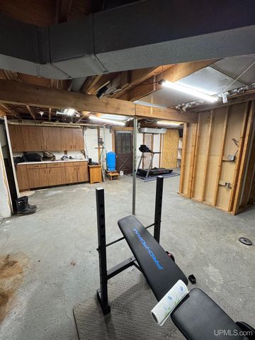 828 N Horseshoe Lake Drive, Gwinn, MI 49841