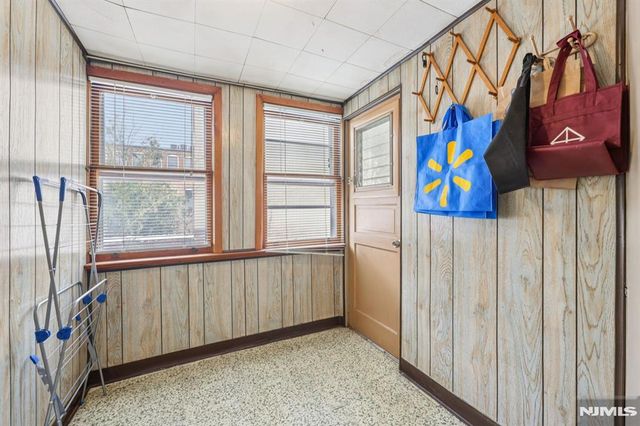 87 Union Street, Newark, NJ 07105