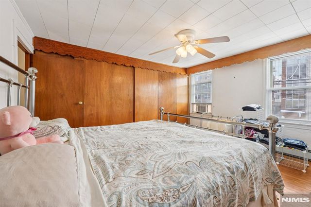 87 Union Street, Newark, NJ 07105