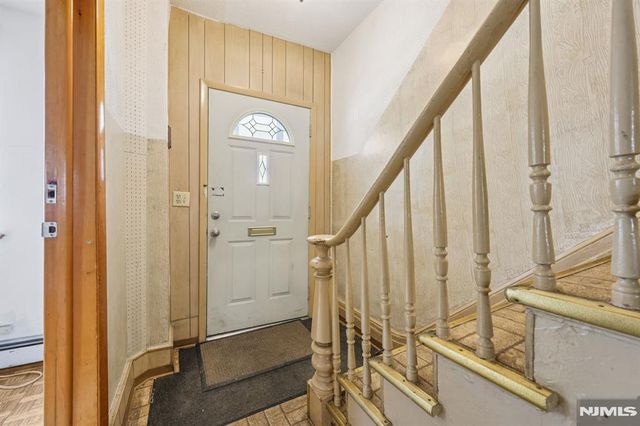 87 Union Street, Newark, NJ 07105