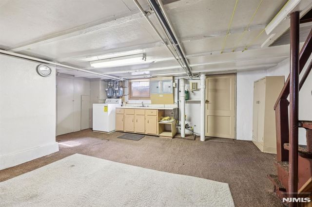 87 Union Street, Newark, NJ 07105