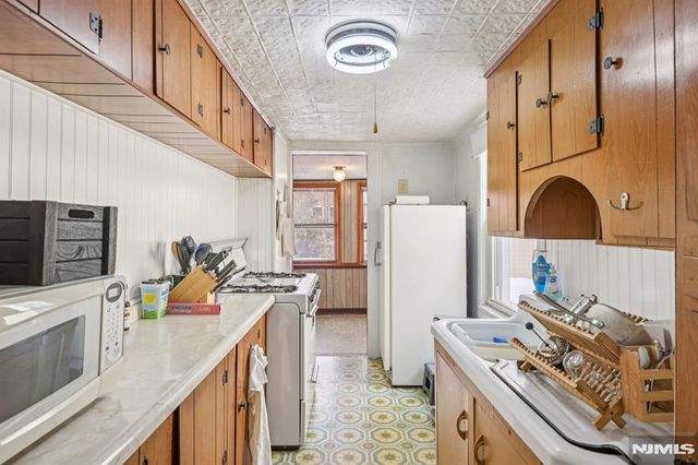 87 Union Street, Newark, NJ 07105