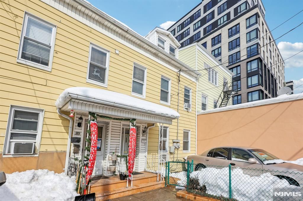 87 Union Street, Newark, NJ 07105