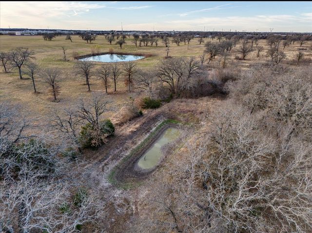 1127 Leroy Parkway, Elm Mott, TX 76640