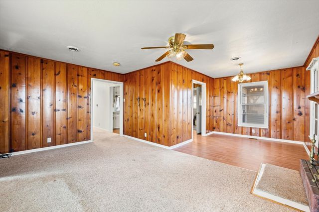 1127 Leroy Parkway, Elm Mott, TX 76640