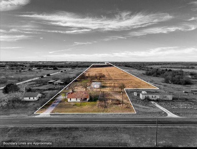 1127 Leroy Parkway, Elm Mott, TX 76640