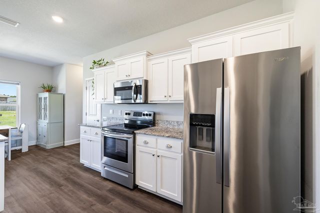 5571 Inspiration St, Milton, FL 32570