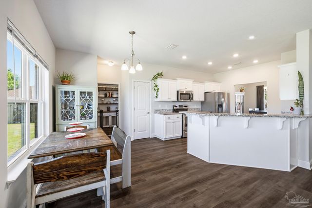 5571 Inspiration St, Milton, FL 32570