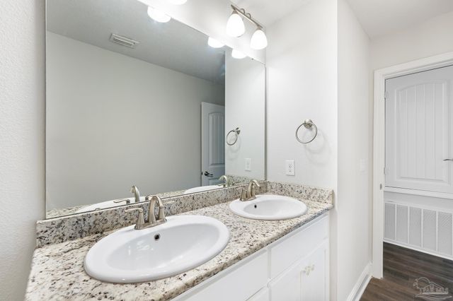 5571 Inspiration St, Milton, FL 32570