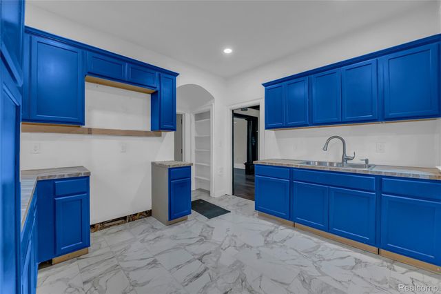 708 Webb Street, Detroit, MI 48202