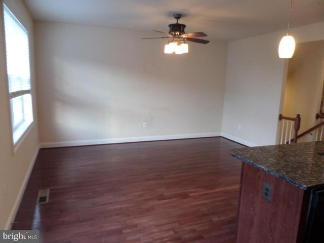15998 GREYMILL MANOR DR, Haymarket, VA 20169