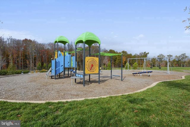 15998 GREYMILL MANOR DR, Haymarket, VA 20169