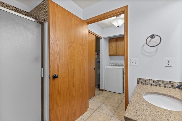 18430 Emerald DRIVE #C, Brookfield, WI 53045