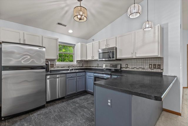 18430 Emerald DRIVE #C, Brookfield, WI 53045