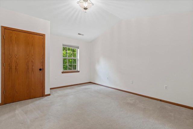 18430 Emerald DRIVE #C, Brookfield, WI 53045