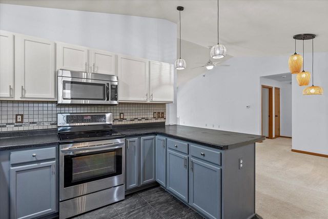 18430 Emerald DRIVE #C, Brookfield, WI 53045