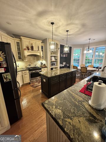 374 Persimmon Drive, Sharpsburg, GA 30277