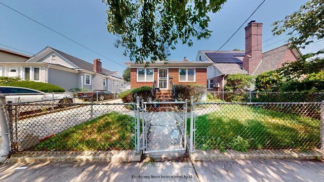 134-20 242nd Street, New York City, NY 11422