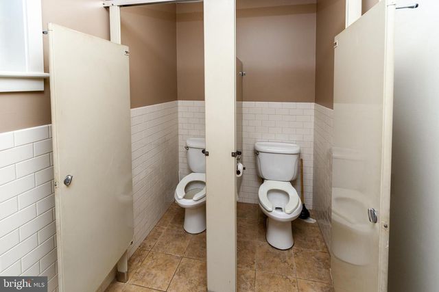 9 MILL ST, Stockton, NJ 08559