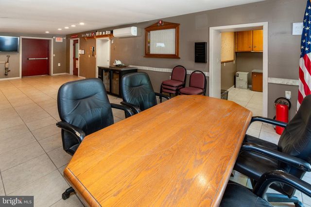 9 MILL ST, Stockton, NJ 08559