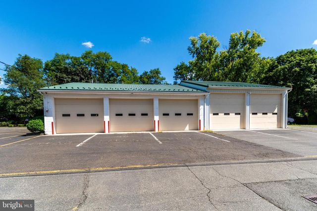 9 MILL ST, Stockton, NJ 08559