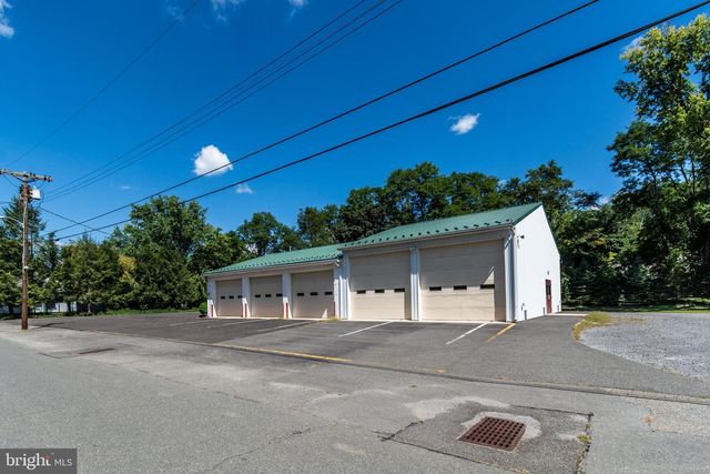 9 MILL ST, Stockton, NJ 08559